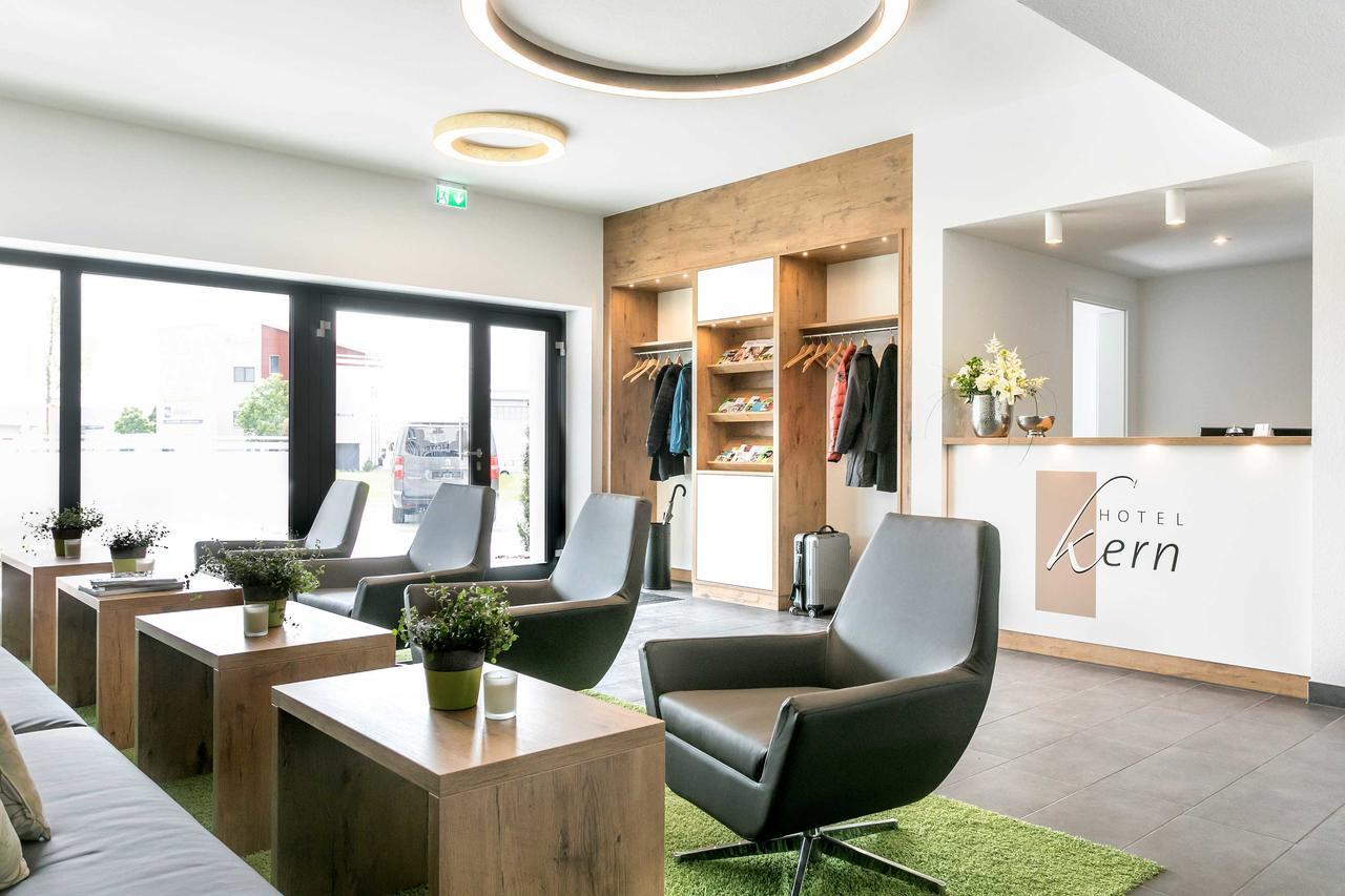 Hotel Kern garni Walddorf  Bagian luar foto