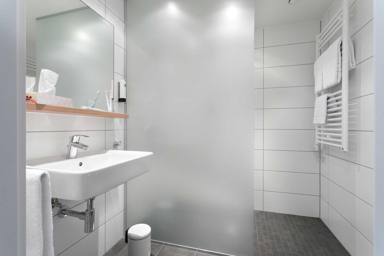 Hotel Kern garni Walddorf  Bagian luar foto
